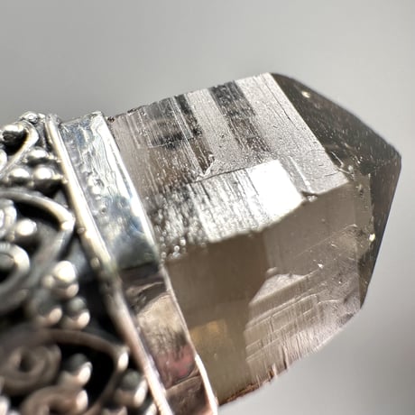 【ガウリシャンカール産】天然ヒマラヤスモーキークォーツ シルバー925ペンダントトップ/GauriShankar Himalayan Smoky Quartz S/V925Pendant Top