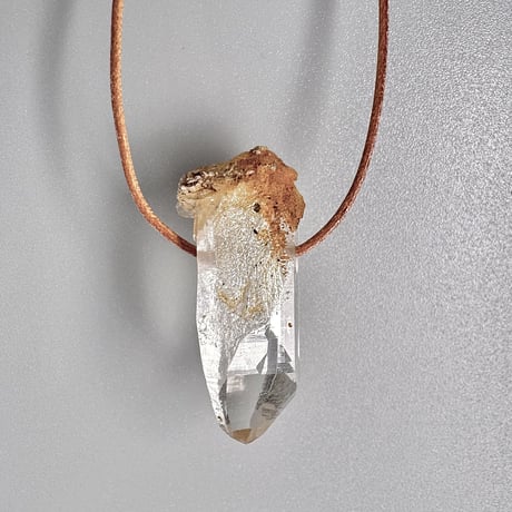 【ガネッシュヒマール産】リモナイトイン天然ヒマラヤ水晶ペンダント/GaneshHimal Limonite in Natural Pendant
