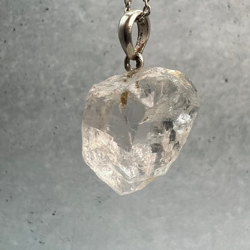 カイラス産】天然ヒマラヤ水晶バチカン付きペンダントトップ⑥/Kailash