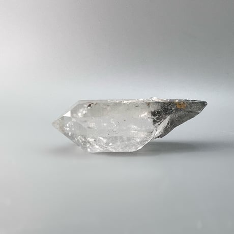【マナスル産】クローライトイン天然ヒマラヤ水晶ポイント/Manaslu Chlorite in Himalayan Quartz Point