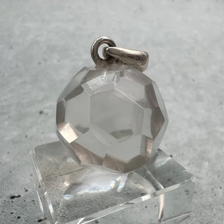 【ガネッシュヒマール産】天然ヒマラヤ水晶"手磨き加工"多面カットペンダントトップ/Ganesh Himal Himalayan Quartz Multicut Pendant Top