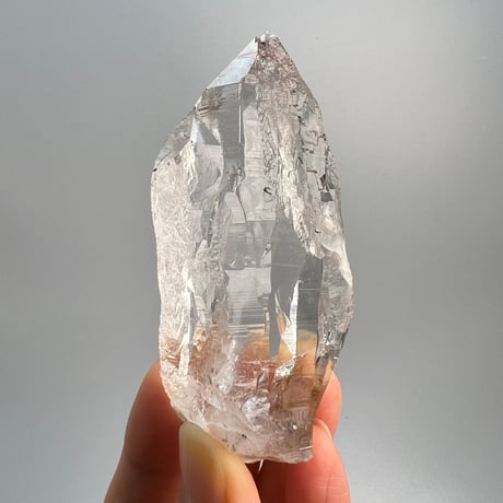 ハイクオリティ【ガネッシュヒマール産】天然ヒマラヤ水晶/Ganesh Himal Limonite in Himalayan Quartz