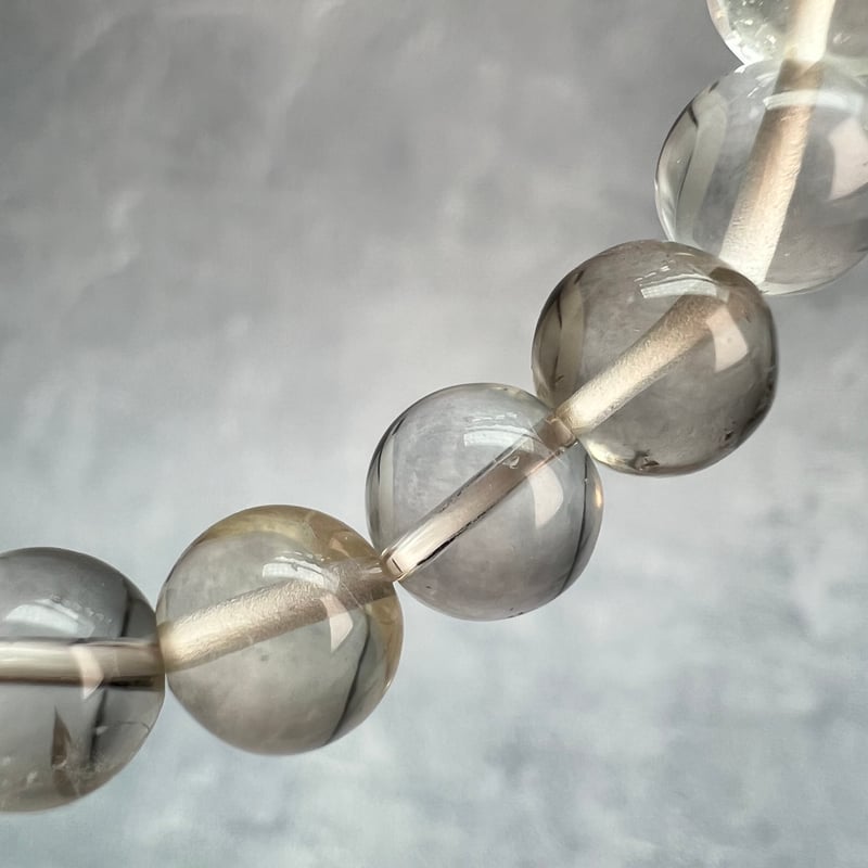 Kayaマザーオブパール　スモーキークォーツダブレットフラワーカービング ガウリシャンカール産】