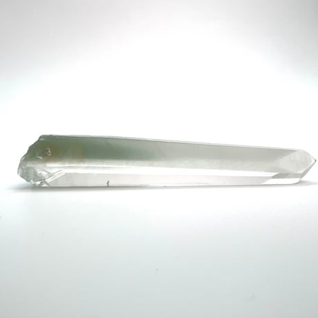 マダガスカル産クローライトインクォーツ/Madagascar Chlorite in Quartz