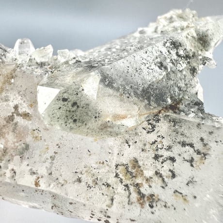 【マナスル産】クローライトイン天然ヒマラヤ水晶ポイント/Manaslu Chlorite in Himalayan Quartz Point