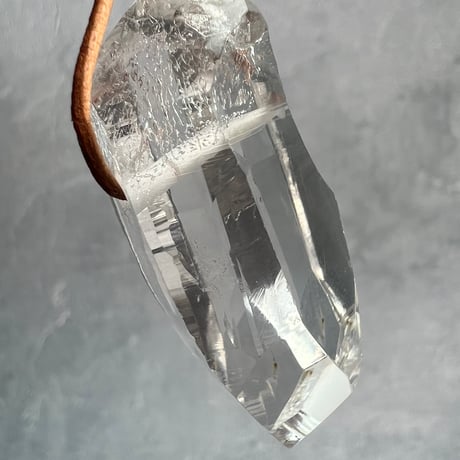 【ガネッシュヒマール産】天然ヒマラヤ水晶ペンダント(ポリッシュ面有)❸/GaneshHimal Natural Himalayan Quartz Pendant
