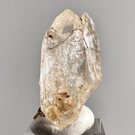 【ガネッシュヒマール産】リモナイトイン天然ヒマラヤ水晶 ミニポイント "HH"/Ganesh Himal Limonite in Himalayan Quartz Mini Point
