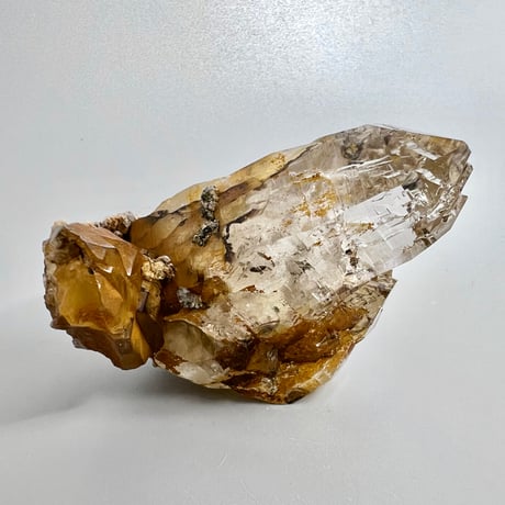 【ガネッシュヒマール産】リモナイトイン天然ヒマラヤ水晶/Ganesh Himal Limonite in Himalayan Quartz