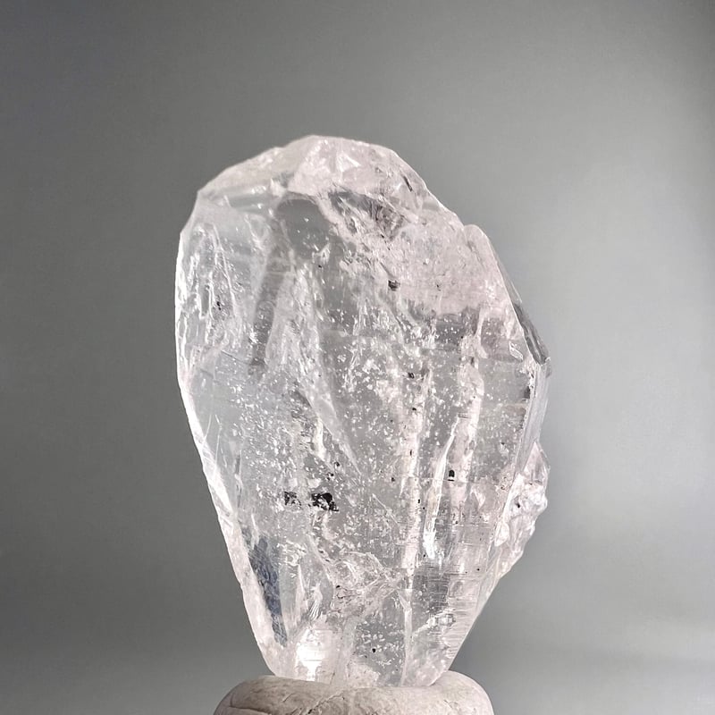カイラス水晶 ポイント カイラス産天然ヒマラヤ水晶ポイント/Kailash Himalayan Quartz Poin