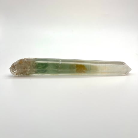 マダガスカル産クローライトインクォーツ/Madagascar Chlorite in Quartz