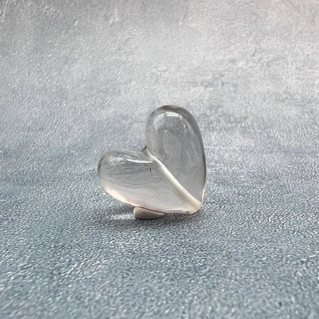 【ガウリシャンカール産】天然ヒマラヤスモーキークォーツ"手磨き加工"ハート型ビーズ①/Gaurishankar Himalayan Smoky Quartz Heart Beads