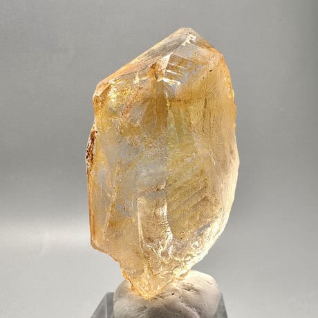 【ガネッシュヒマール産】リモナイトイン天然ヒマラヤ水晶 ④ Ganesh Himal Limonite in Himalayan Quartz