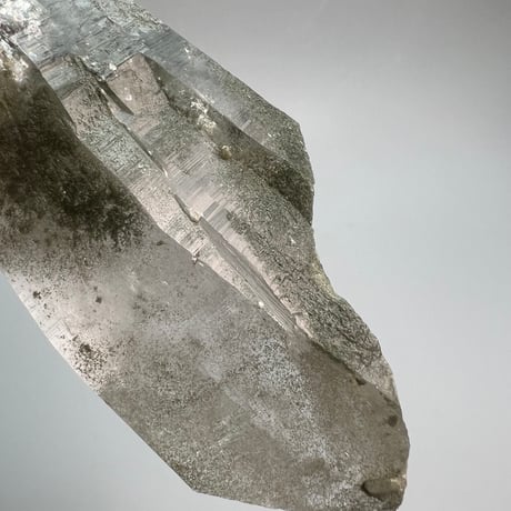 大特価【ガネッシュヒマール産】クローライトイン天然ヒマラヤ水晶❷/Ganesh Himal Chlorite in Himalayan Quartz
