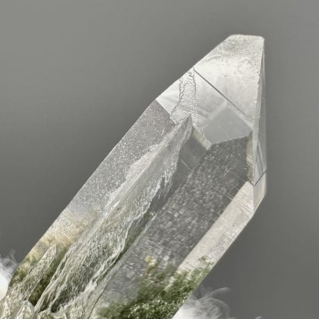 【ガネッシュヒマール産】クローライトイン天然ヒマラヤ水晶ミニポイント/Ganesh Himal Chlorite in Himalayan Quartz Mini Point