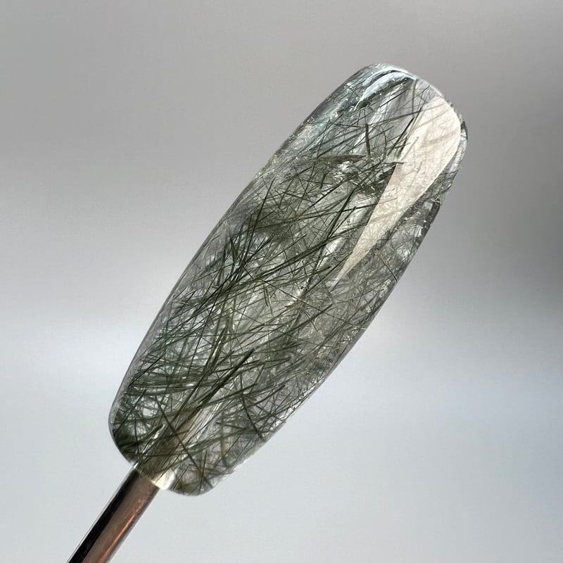 ガネッシュヒマール産】アクチノライトイン天然ヒマラヤ水晶 樽型