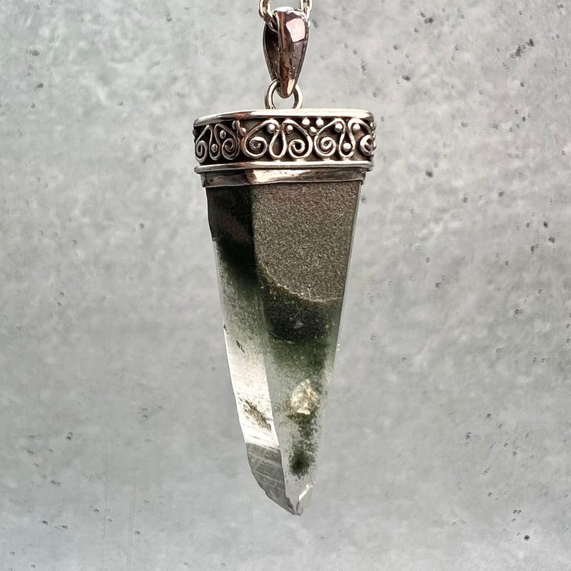 高品質　ガネーシュヒマール　ヒマラヤ　　ペンダントトップ　ネパール産　1 高品質]ガネッシュヒマール産ヒマラヤ水晶スーパーナチュラル