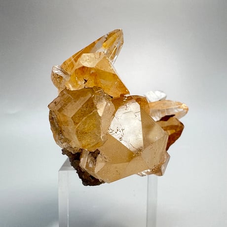 【ガネッシュヒマール産】リモナイトインヒマラヤ水晶クラスター/Ganesh Himal Limonite in Himalayan Quartz Cluster