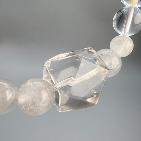 【カイラス産】"手磨き"天然ヒマラヤ水晶デザインブレスレット/Kailash Himalayan Quartz Design Bracelet