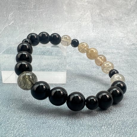 【デザインブレスレット】ガネッシュヒマール産天然ヒマラヤ水晶×チベット産モリオン/Ganesh Himal×Tibetan Morion Design Bracelet