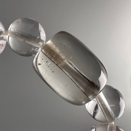 ガウリシャンカール産スモーキークォーツ&カイラスクォーツデザインブレスレット/Gaurishankar & Kailash Quartz Design Bracelet