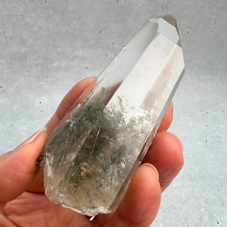 【ガネッシュヒマール産】クローライト&アクチノライト イン天然ヒマラヤ水晶/Ganesh Himal Chlorite&Actinorite in Himalayan Quartz