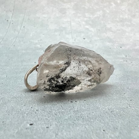 【カイラス産】天然ヒマラヤ水晶バチカン付きペンダントトップ④/Kailash Himalayan Quartz Pendant Top