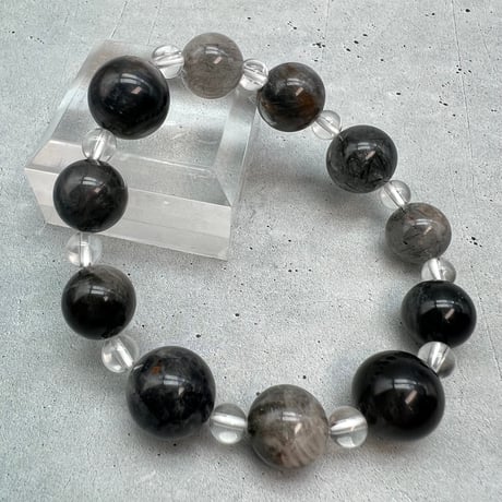 【ガネッシュヒマール産】アクチノライトイン天然ヒマラヤ水晶デザインブレスレット/Ganesh Himal Actinolite in Himalayan Quartz Design Bracelet
