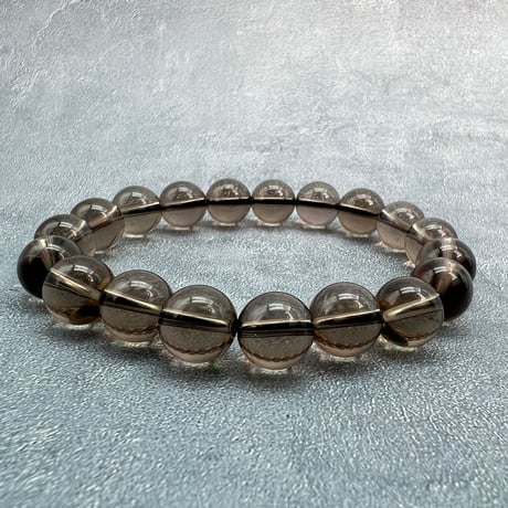 ガウリシャンカール産スモーキークォーツ　如意宝珠③ ガウリシャンカール産 スモーキークォーツ（煙水晶） 37g