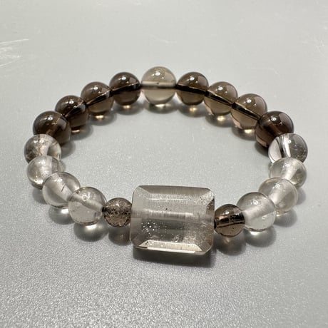 ガウリシャンカール産天然ヒマラヤスモーキークォーツ デザインブレスレット/ Gaurishankar SmokyQuartz Design Bracelet