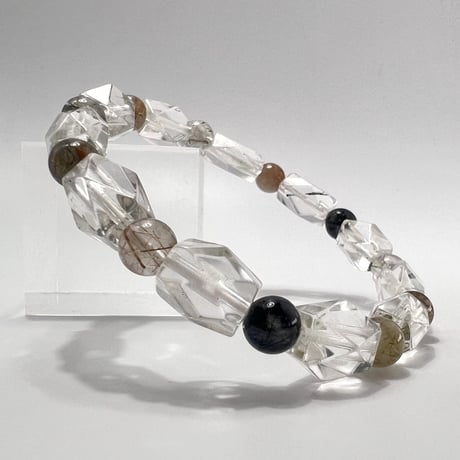 カイラス産カットビーズ & ガネッシュヒマール産アクチノライト&クローライトインヒマラヤ水晶ブレスレット/Kailash & Ganesh Himal Design Bracelet