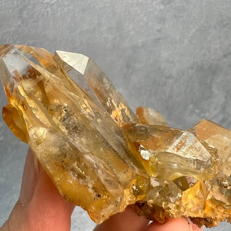 【ガネッシュヒマール産】リモナイトイン天然ヒマラヤ水晶/Ganesh Himal Limonite in Himalayan Quartz