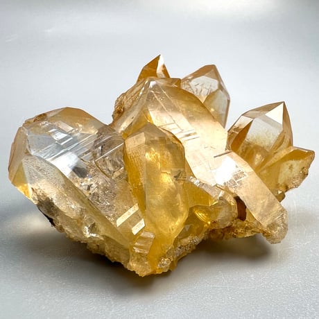 【ガネッシュヒマール産】リモナイトインヒマラヤ水晶 クラスター/Ganesh Himal Limonite in Himalayan Quartz Cluster