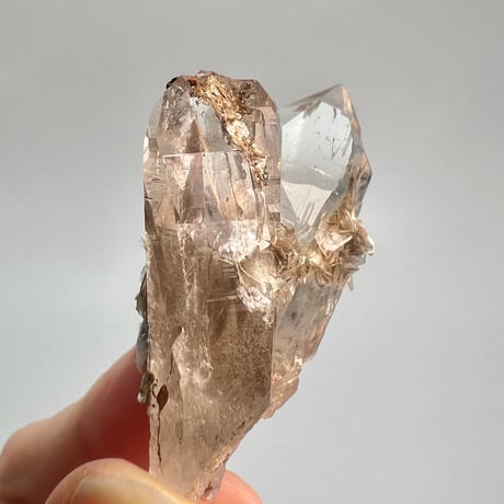 【ガネッシュヒマール産】マイカイン天然ヒマラヤ水晶/Ganesh Himal Maica in Himalayan Quartz