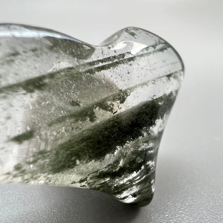 【ガネッシュヒマール産】クローライトインヒマラヤ水晶"ハート型ペンダントトップ"/Ganesh Himal Chlorite in "Heat Pendant Top"