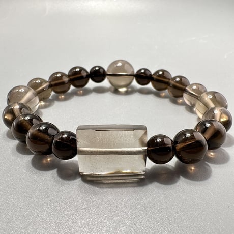 ガウリシャンカール産スモーキークォーツデザインブレスレット2️⃣ Gaurishankar Design Bracelet