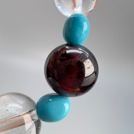 【アリゾナターコイズ×ネパールガーネット×天然ヒマラヤ水晶】デザインブレスレット/Arizona Turquoise×Nepal Garnet×Himalayan Quartz Bracelet