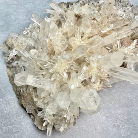 【マカルー産】天然ヒマラヤ水晶クラスター①/Makalu Himalayan Quartz Cluster