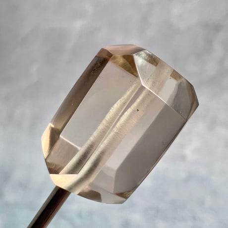 【ガウリシャンカール産】天然ヒマラヤスモーキークォーツ"手磨き加工"スクエアビーズ②/Gaurishankar Himalayan Smoky Quartz Square Beads