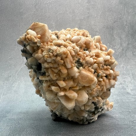 【大特価】ガネッシュヒマール産曹長石&クローライトイン天然ヒマラヤ水晶/Ganesh Himal Feldspar&Chlorite in Himalayan Quartz