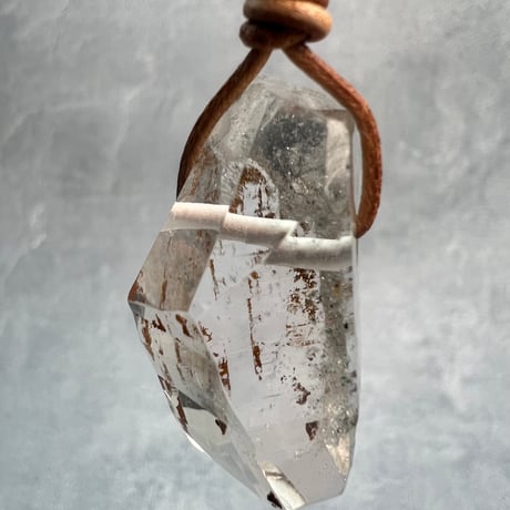 【ガネッシュヒマール産】天然ヒマラヤ水晶ペンダント(ポリッシュ面有)❹/GaneshHimal Natural Himalayan Quartz Pendant
