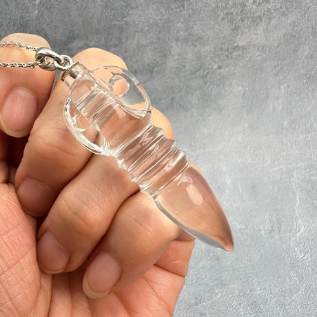 【ガネッシュヒマール産】天然ヒマラヤ水晶"手磨き加工"ペンデュラムペンダント(バジュラ.プルバ)/Ganesh Himal Himalayan Quartz Pendulum