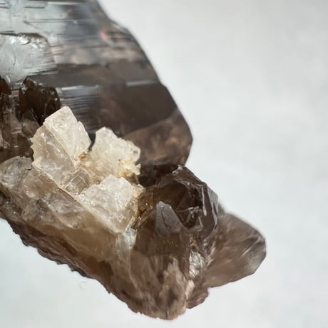 【ガウリシャンカール産】天然ヒマラヤスモーキークォーツ"B" /GauriShankar Himalayan Smoky Quartz