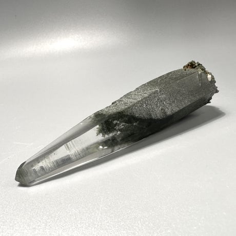 【ガネッシュヒマール産】クローライトイン天然ヒマラヤ水晶ナチュラルポイント⑦ Ganesh Himal Chlorite in Himalayan Quartz Natural Point