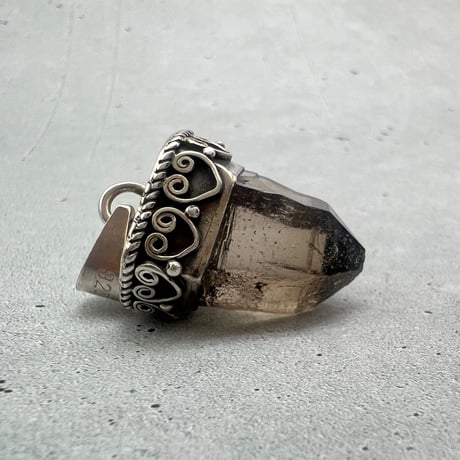 【ガウリシャンカール産】天然ヒマラヤスモーキークォーツ シルバー925ペンダントトップ/GauriShankar Himalayan Smoky Quartz S/V925Pendant Top