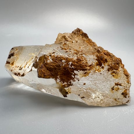【ガネッシュヒマール産】リモナイトインヒマラヤ水晶 クラスター/Ganesh Himal Limonite in Himalayan Quartz Cluster