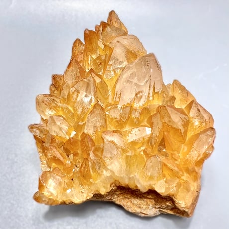 【ガネッシュヒマール産】リモナイトインヒマラヤ水晶クラスター / Ganesh Himal Limonite in Himalayan Quartz Cluster
