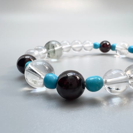 【アリゾナターコイズ×ネパールガーネット×天然ヒマラヤ水晶】デザインブレスレット/Arizona Turquoise×Nepal Garnet×Himalayan Quartz Bracelet