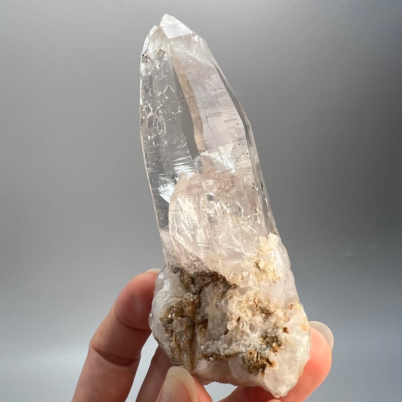 最高品質AAAAAヒマラヤ水晶　カテドラル　レインボー入‼️9/1迄大特価SALE CATEGORY Cathedral / カテドラル | RUNTA