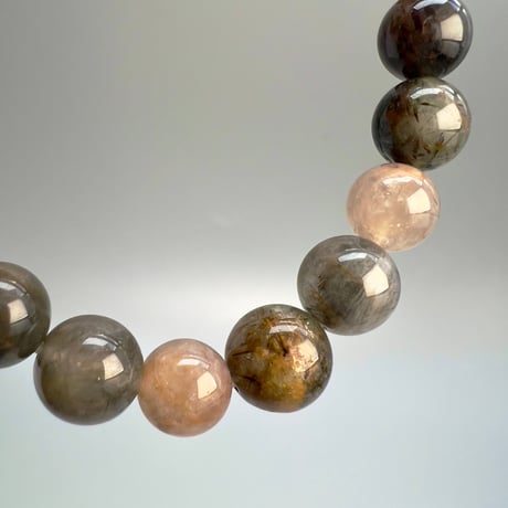 【ガネッシュヒマール産】アクチノライトイン天然ヒマラヤ水晶デザインブレスレット/Ganesh Himal Actinolite in Himalayan Quartz Design Bracelet