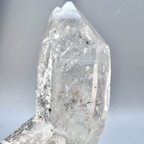 【マナスル産】クローライトイン天然ヒマラヤ水晶ポイント/Manaslu Chlorite in Himalayan Quartz Point